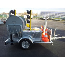 REMORQUE Porte panneaux chantier