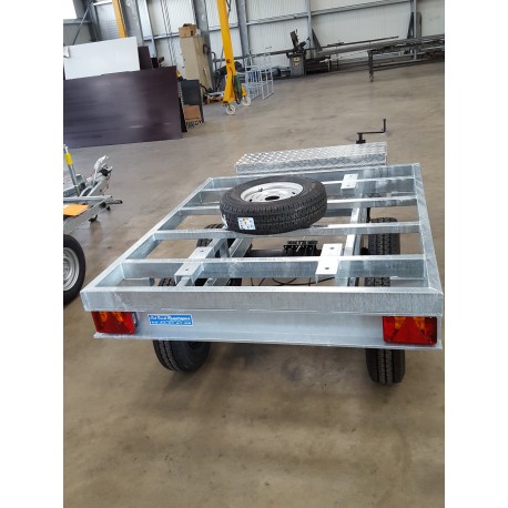 Support de roue sous chassis universel